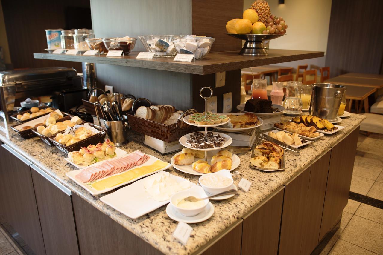 Summit Montese Tower Hotel Resende Ngoại thất bức ảnh